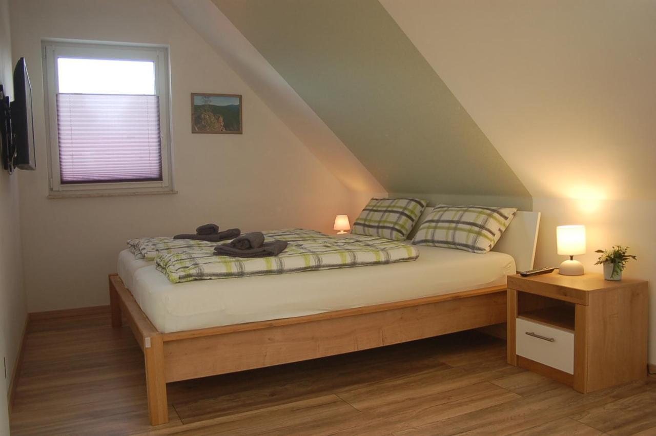 טאנה Behagliches Ferienhaus Zaunkoenig -Mit Kamin Und Sauna מראה חיצוני תמונה